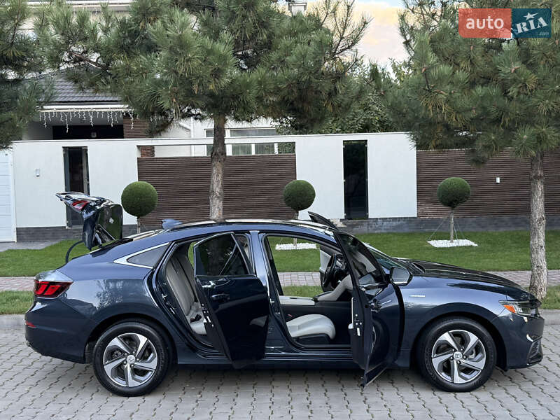 Седан Honda Insight 2018 в Одессе