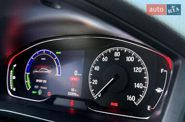 Седан Honda Insight 2018 в 