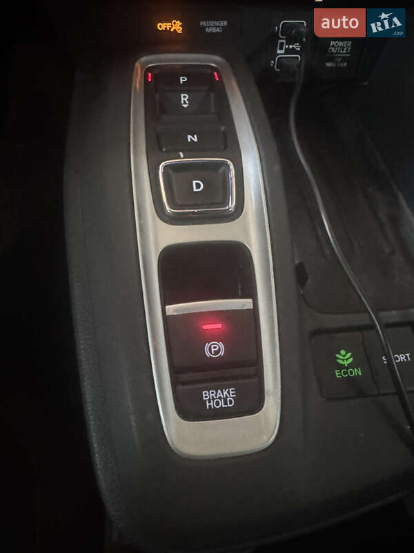 Седан Honda Insight 2020 в Чернівцях