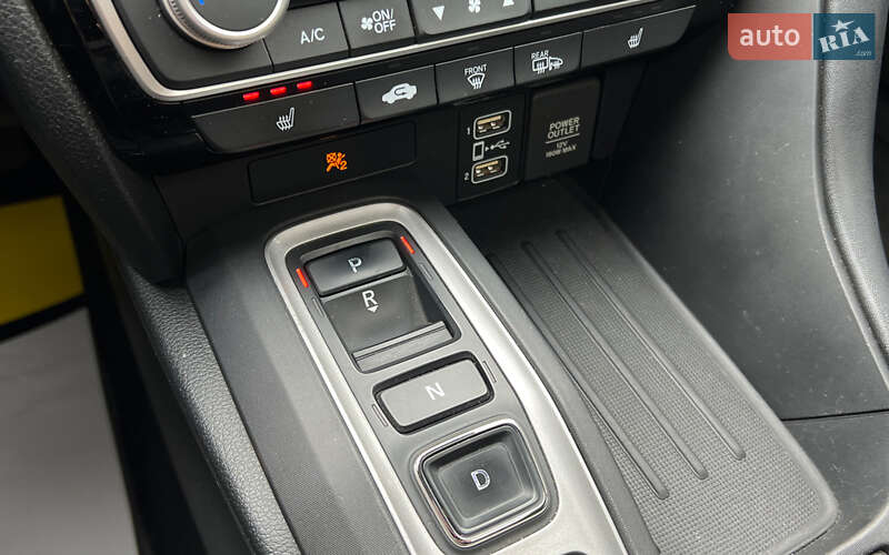 Седан Honda Insight 2019 в Львове