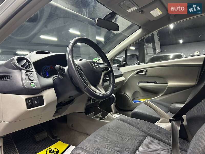 Хетчбек Honda Insight 2010 в Чернівцях фото 8 Хетчбек Honda Insight 2010 в Чернівцях