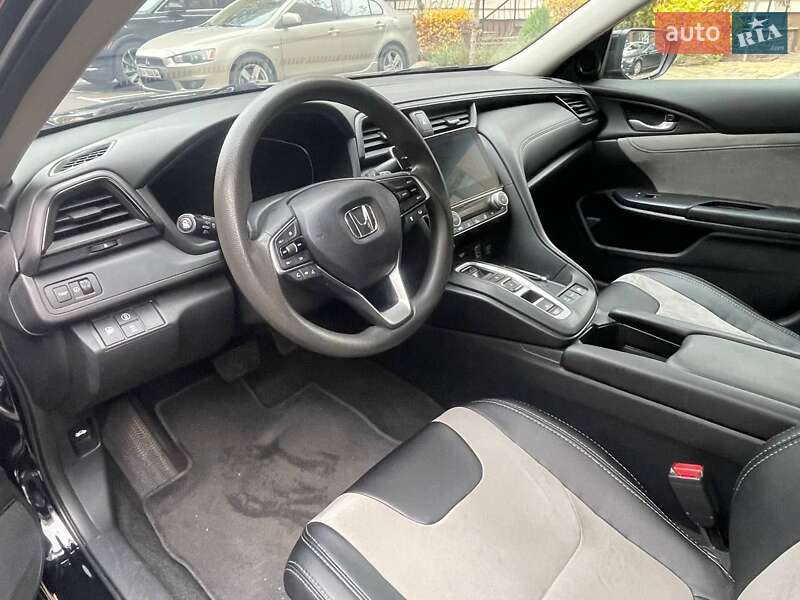 Седан Honda Insight 2019 в Киеве