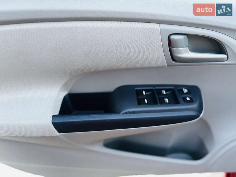 Хетчбек Honda Insight 2010 в Здолбуніві фото 47 Хетчбек Honda Insight 2010 в Здолбуніві