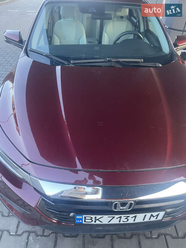 Седан Honda Insight 2019 в Ровно