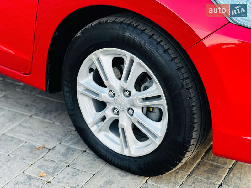 Хетчбек Honda Insight 2010 в Здолбуніві