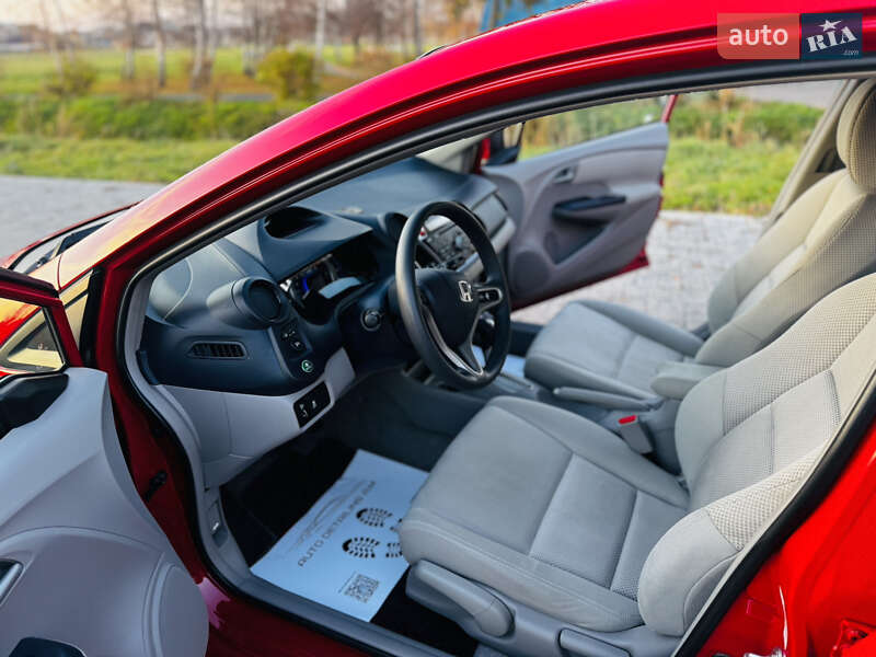 Хетчбек Honda Insight 2010 в Здолбуніві