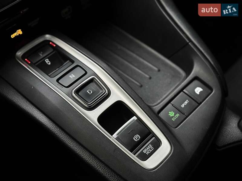 Седан Honda Insight 2018 в Дніпрі