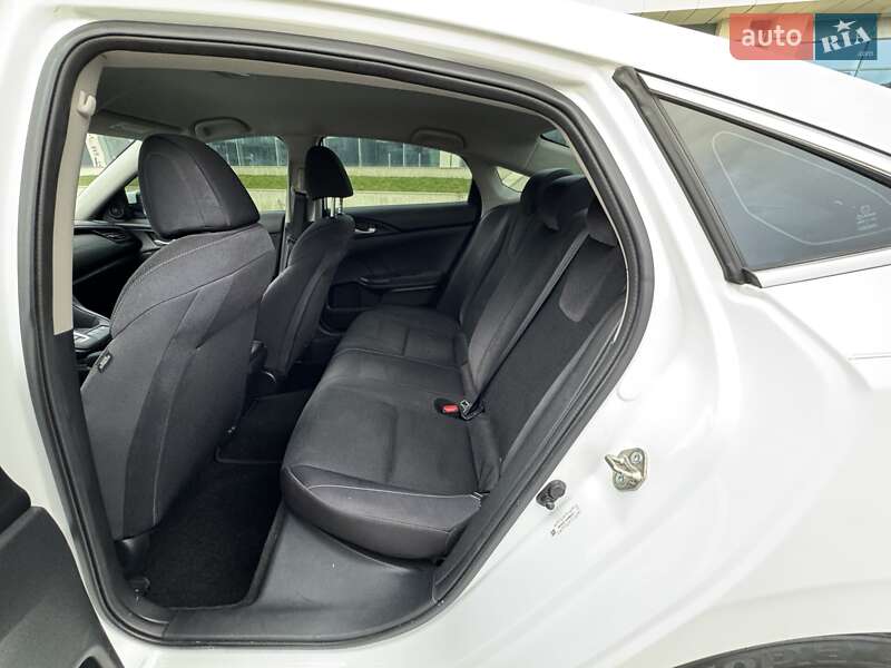 Седан Honda Insight 2018 в Дніпрі