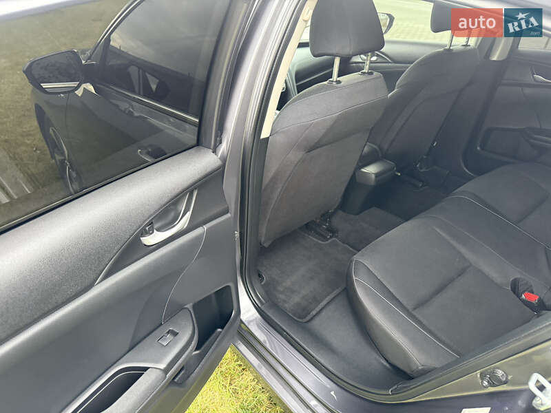 Седан Honda Insight 2021 в Львові