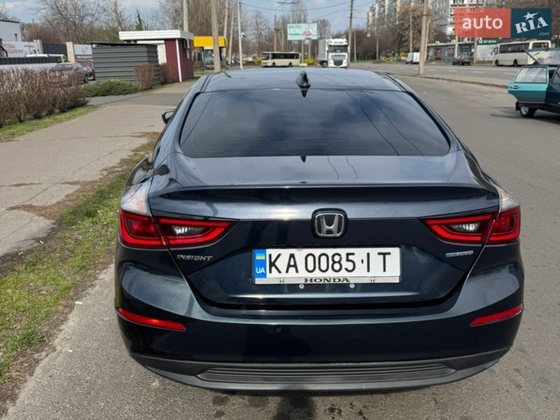Седан Honda Insight 2021 в Кропивницком
