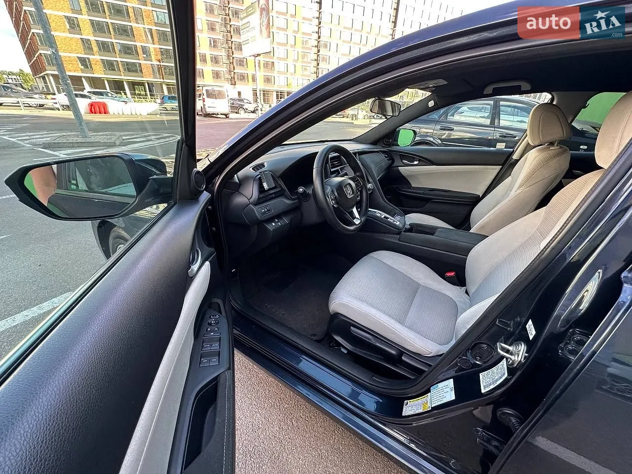 2020 Honda Insight - мініатюра 10