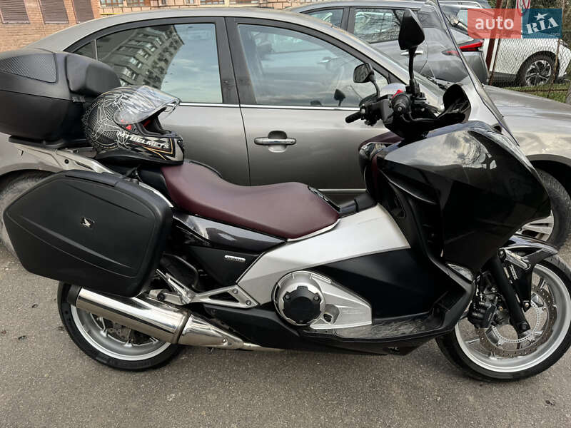 Мотоцикл Спорт-туризм Honda Integra 700 2012 в Хмельницком