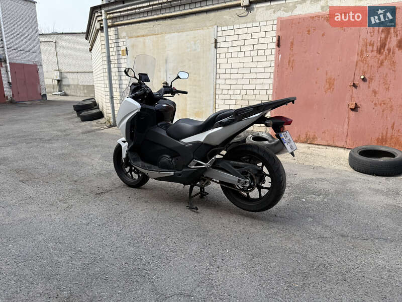Макси-скутер Honda Integra 750 2015 в Киеве