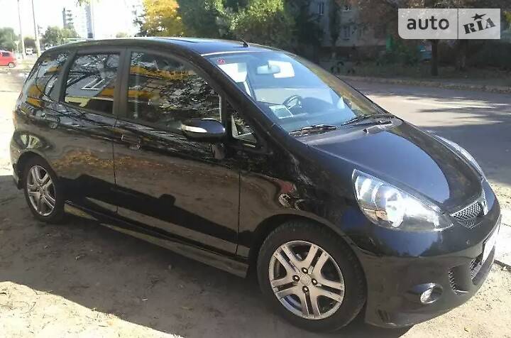 Хэтчбек Honda Jazz 2008 в Киеве