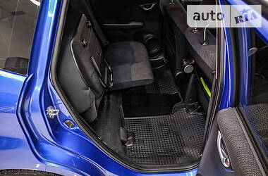 Хетчбек Honda Jazz 2012 в 