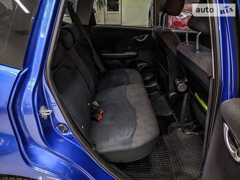 Хэтчбек Honda Jazz 2012 в Черновцах