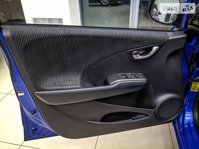 Хэтчбек Honda Jazz 2012 в Черновцах