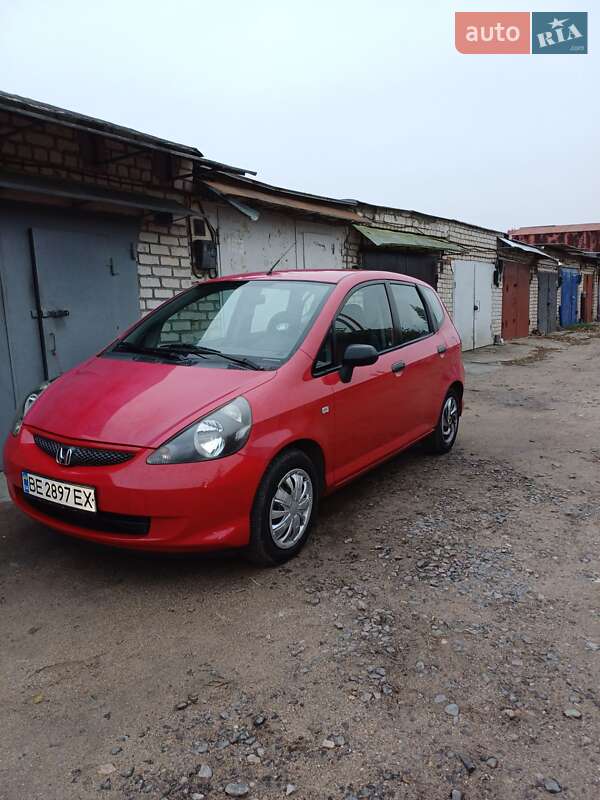 Хэтчбек Honda Jazz 2005 в Николаеве фото 2 Хэтчбек Honda Jazz 2005 в Николаеве