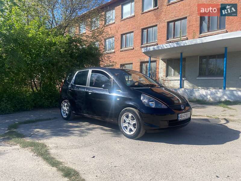 Хэтчбек Honda Jazz 2006 в Виннице