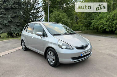 Хэтчбек Honda Jazz 2006 в Житомире