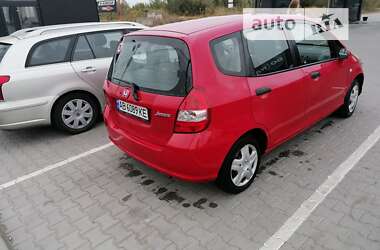 Хэтчбек Honda Jazz 2004 в 
