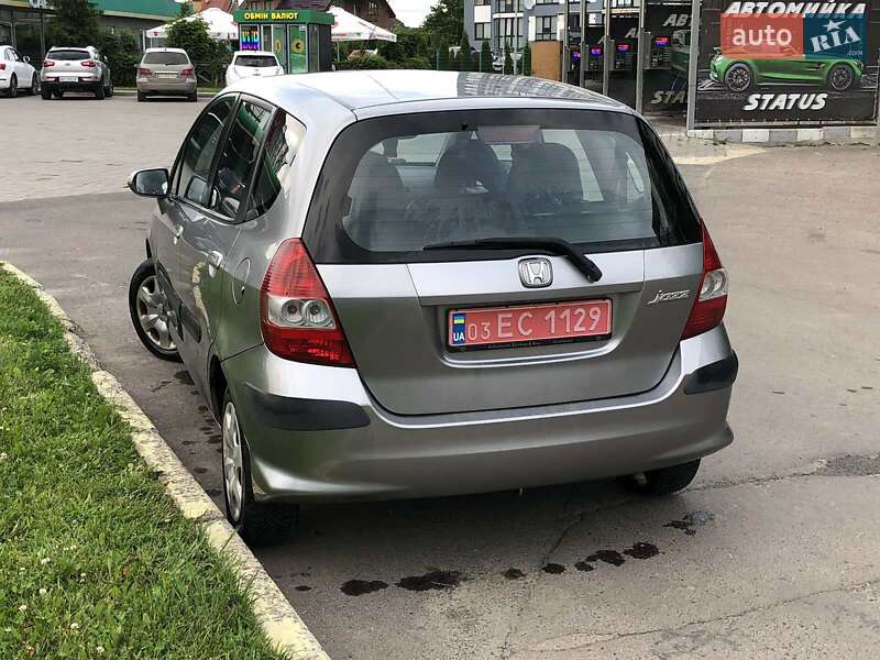 Хэтчбек Honda Jazz 2005 в Луцке