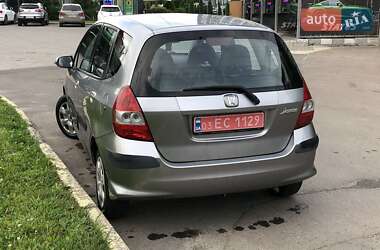 Хэтчбек Honda Jazz 2005 в 