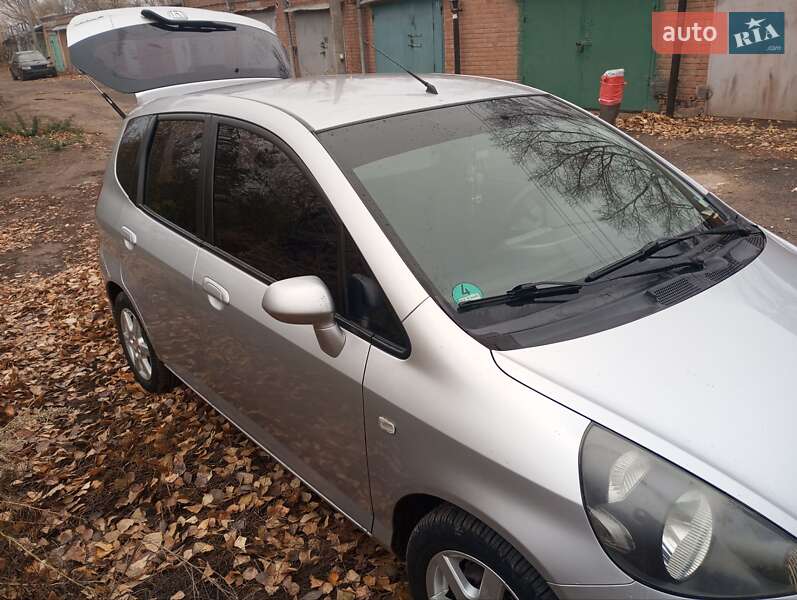 Хетчбек Honda Jazz 2006 в Полтаві