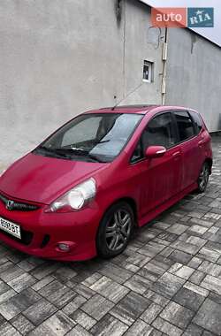 Хэтчбек Honda Jazz 2006 в Ужгороде