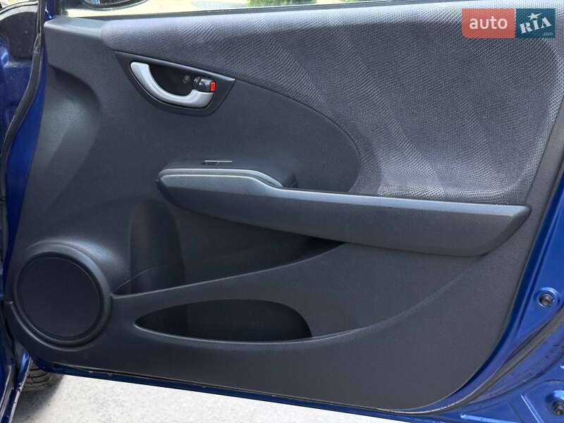 Хетчбек Honda Jazz 2010 в Рівному