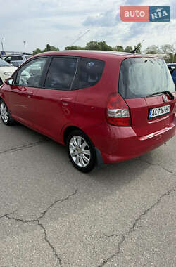 Хетчбек Honda Jazz 2006 в 