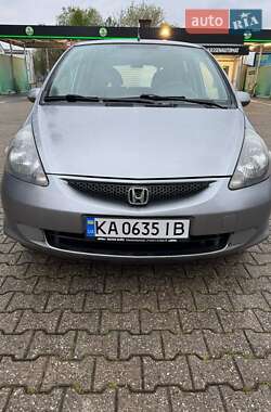 Хэтчбек Honda Jazz 2006 в Звягеле