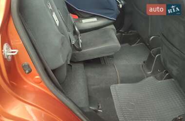 Хэтчбек Honda Jazz 2006 в 