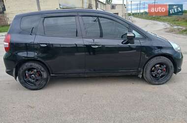 Хэтчбек Honda Jazz 2006 в 