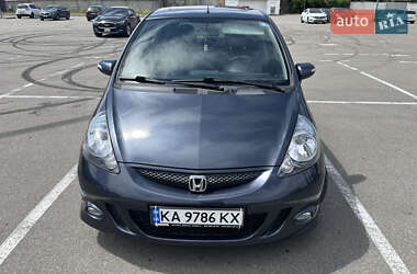 Хэтчбек Honda Jazz 2007 в Киеве