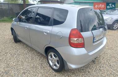 Хетчбек Honda Jazz 2005 в 