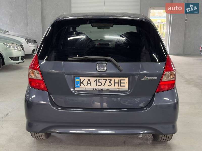 Хэтчбек Honda Jazz 2007 в Каменском