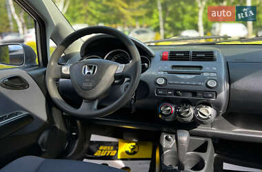 Хэтчбек Honda Jazz 2002 в 
