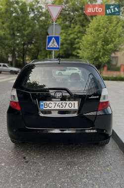 Хэтчбек Honda Jazz 2010 в 
