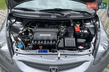 Хэтчбек Honda Jazz 2008 в 