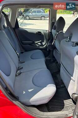 Хэтчбек Honda Jazz 2003 в 