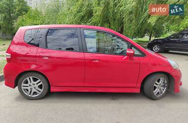 Хэтчбек Honda Jazz 2007 в 