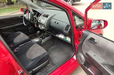 Хэтчбек Honda Jazz 2007 в 