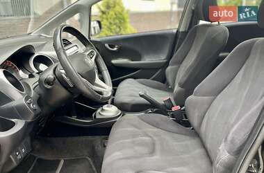 Хэтчбек Honda Jazz 2010 в 