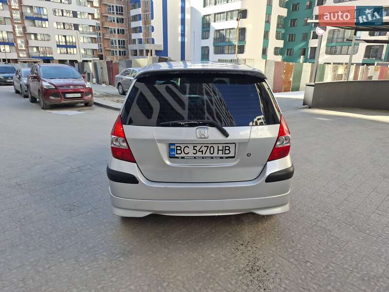 Хэтчбек Honda Jazz 2002 в Львове