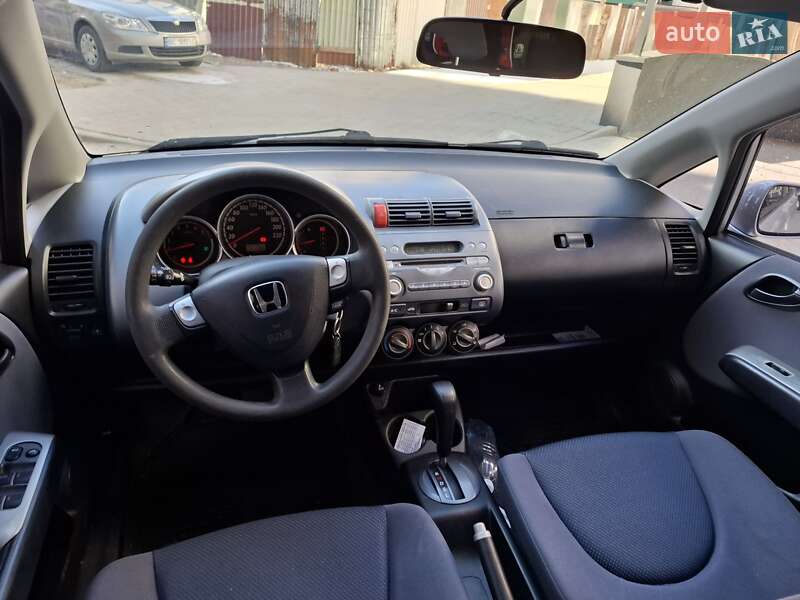 Хэтчбек Honda Jazz 2002 в Львове
