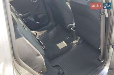 Хэтчбек Honda Jazz 2011 в 