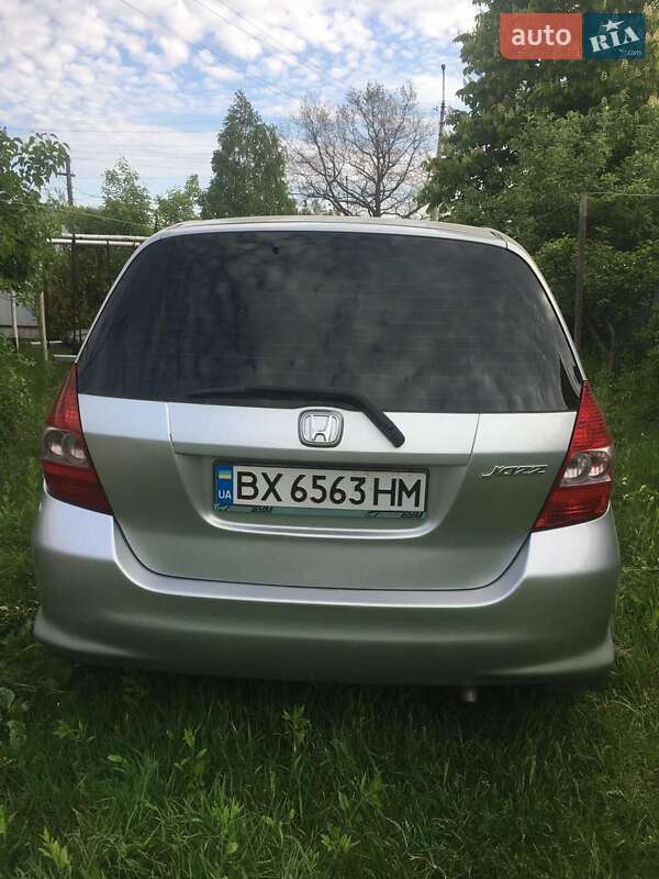 Хэтчбек Honda Jazz 2006 в Киеве фото 3 Хэтчбек Honda Jazz 2006 в Киеве