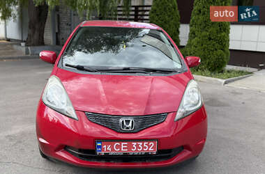 Хетчбек Honda Jazz 2010 в 