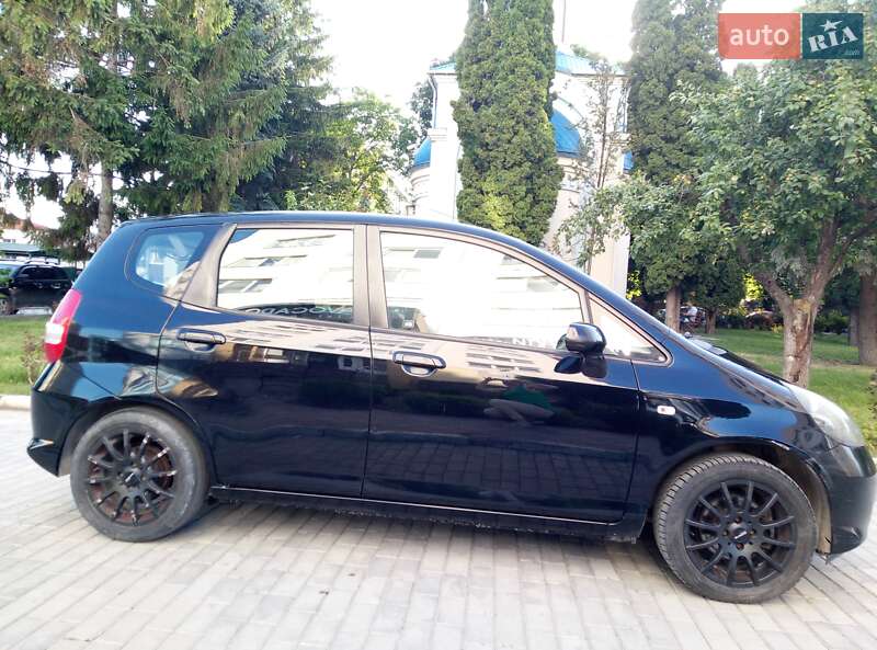 Хетчбек Honda Jazz 2006 в Кам'янець-Подільському